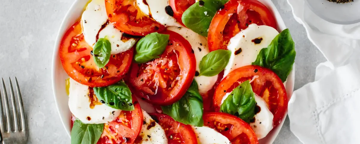 Caprese Salad Recipe: A Fresh and Flavorful Italian Classic