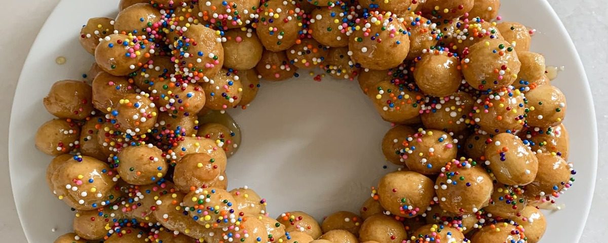 Struffoli: A Festive Italian Delight